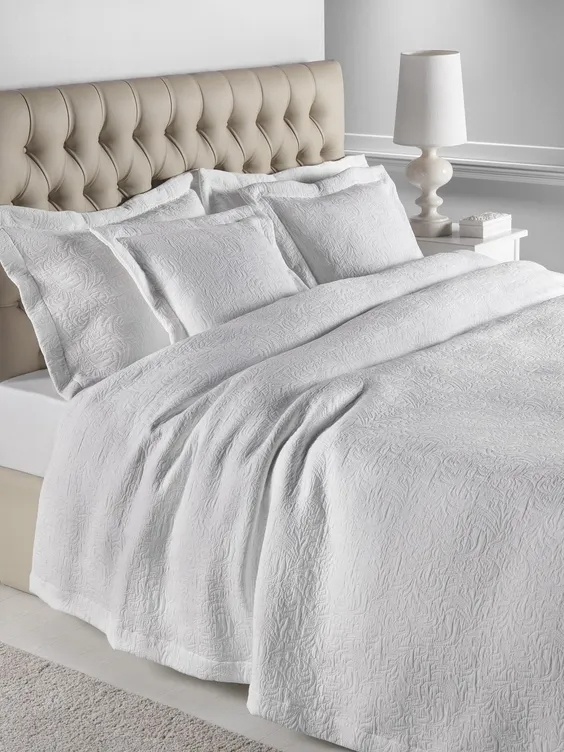 Forest Bedspread White