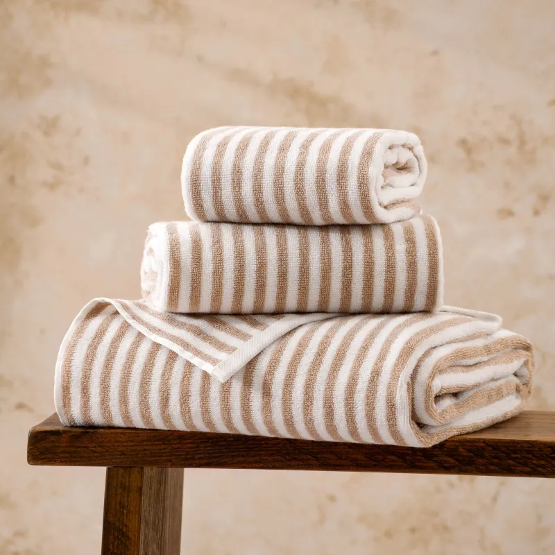 100% Cotton Hebden Design 3 Piece Towel Bale - Natural
