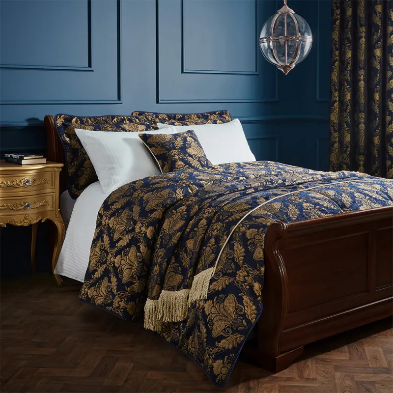 Shiraz Traditional Jacquard Bedspread Royal Blue