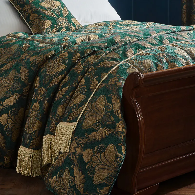 Shiraz Traditional Jacquard Throw Royal Emerald