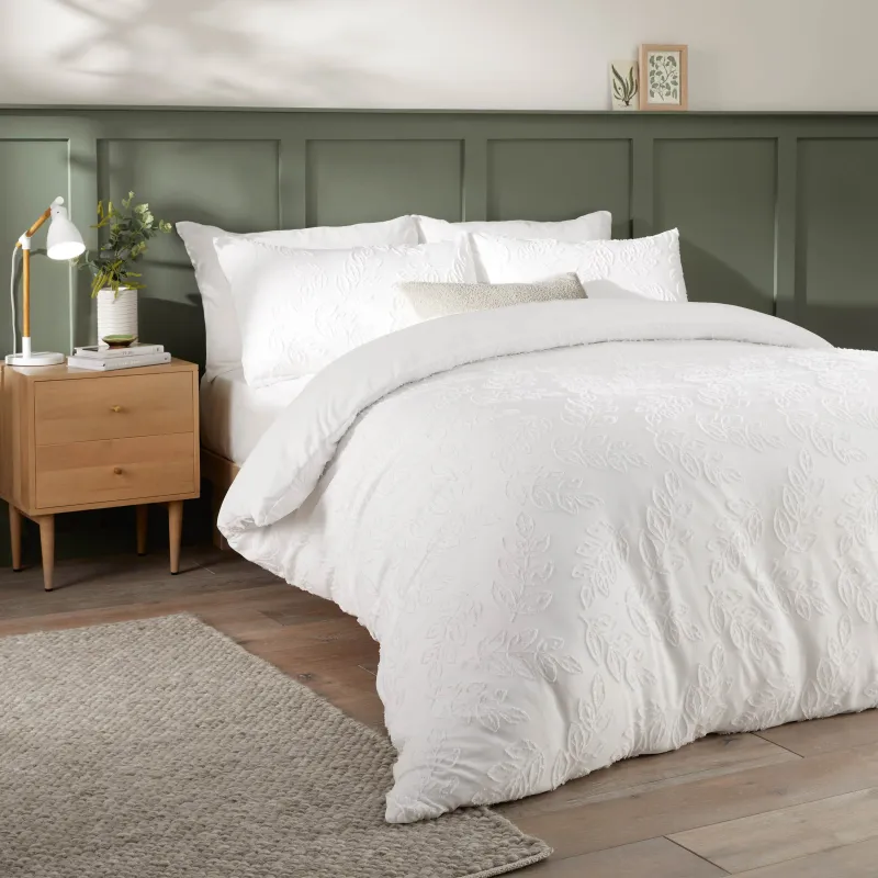 Seville Leaf Tufted Soft Touch Duvet Cover Set White