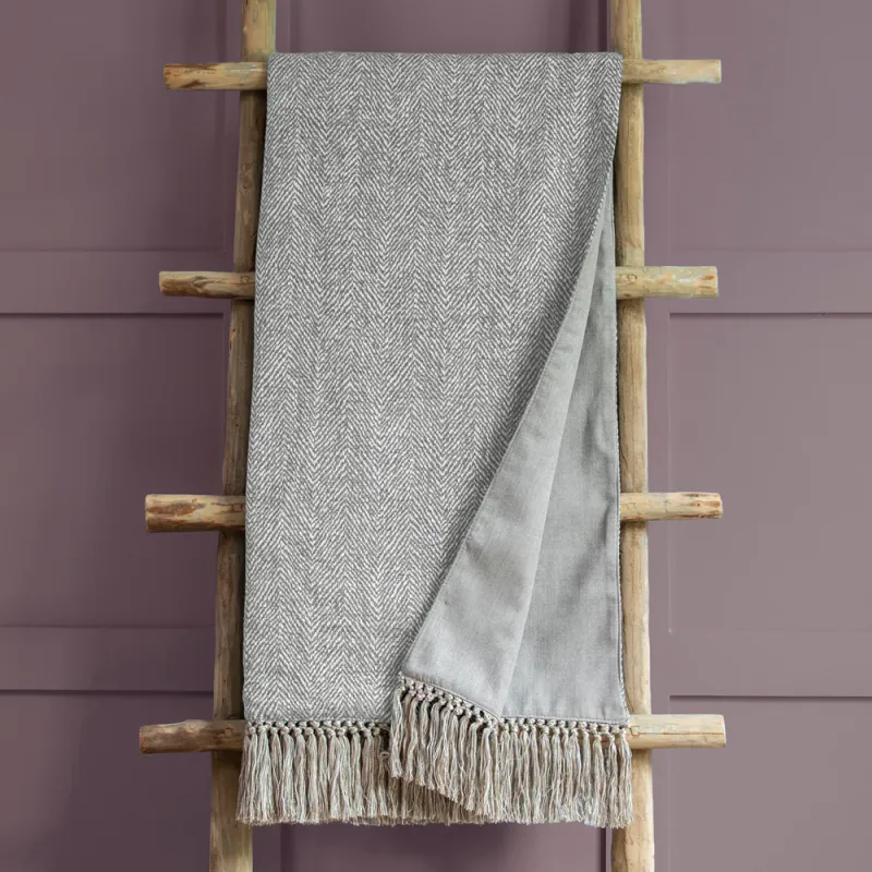 Oryx Woven Throw Smoke