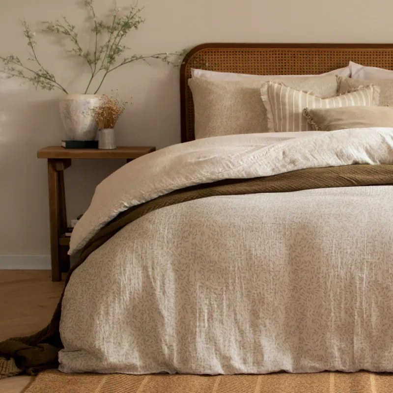 Perrie Leaf Muslin 100% Cotton Duvet Cover Set Natural