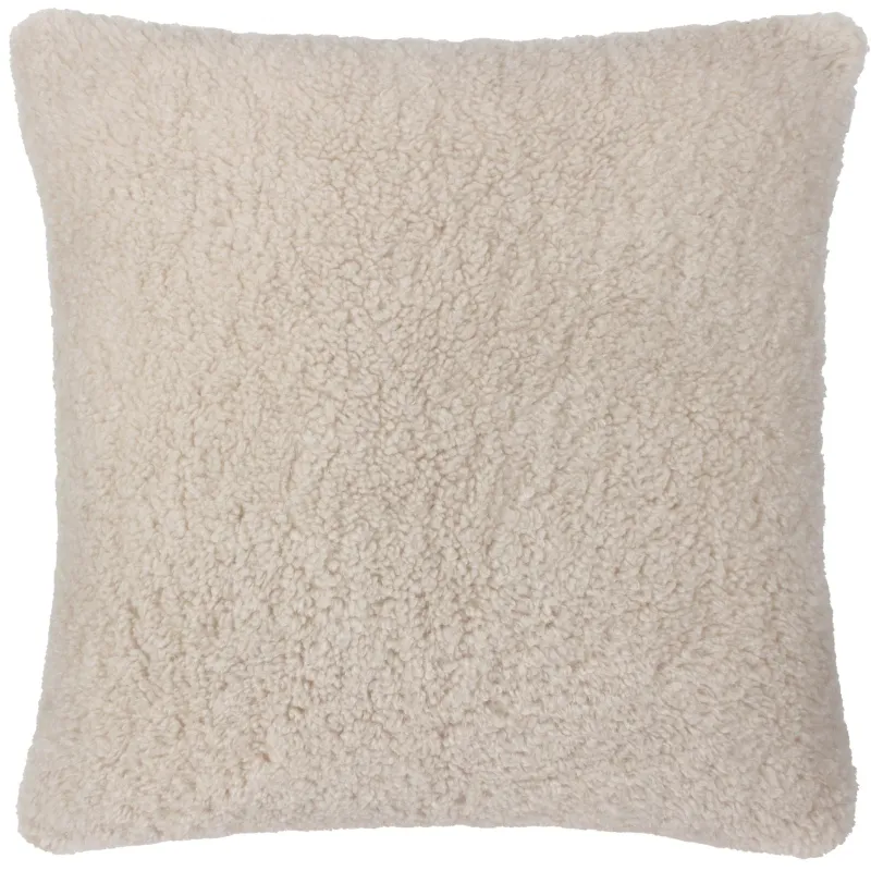 Olann Faux Shearling Cushion Natual