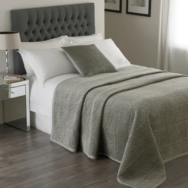 Brooklands Bedspread Silver
