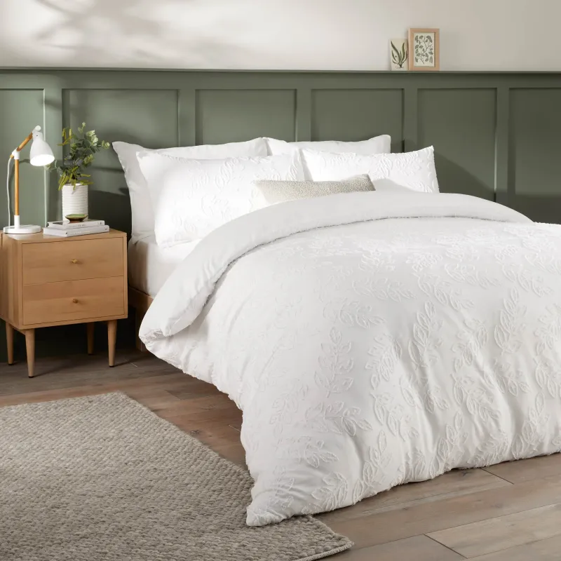 Seville Leaf Tufted Soft Touch Duvet Cover Set White