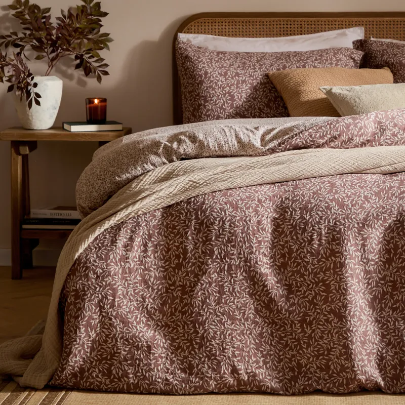 Perrie Leaf Muslin 100% Cotton Duvet Cover Set Cinnamon