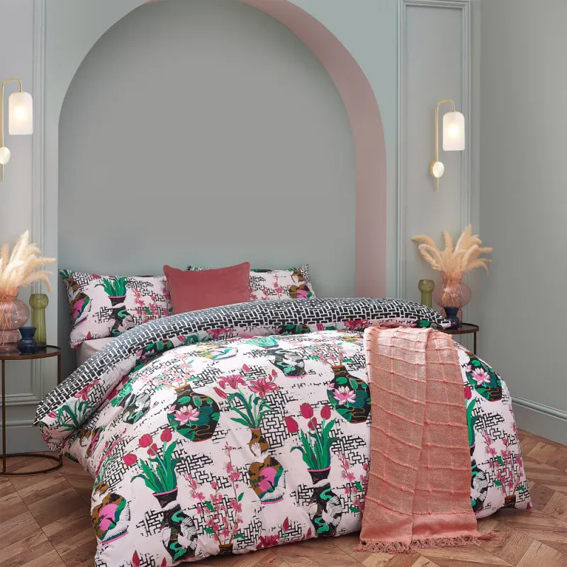 Ishiko Floral Duvet Cover Set White