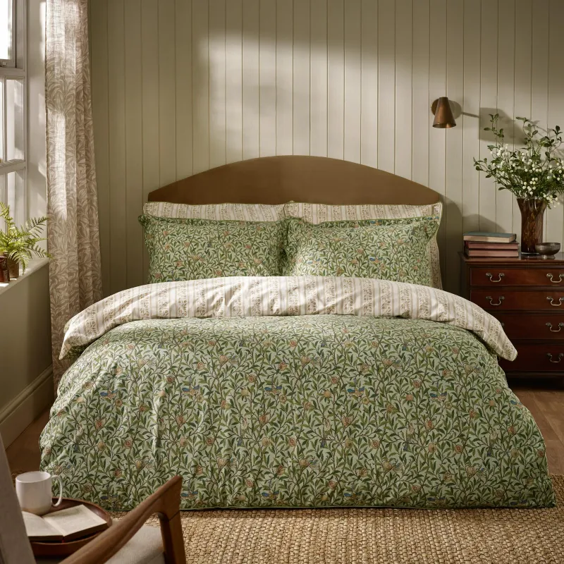 Bird & Pomegranate Reversible 100% Cotton Duvet Cover Set Herbal Green