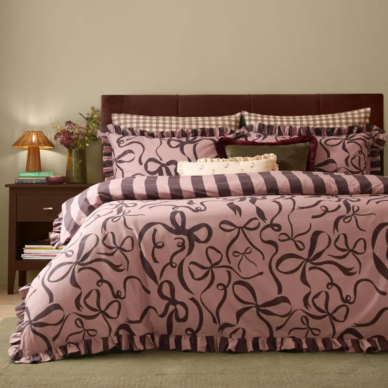La Vie En Bows Reversible Duvet Cover Set Mocha