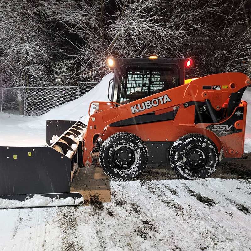 Snow Pushing / Plowing