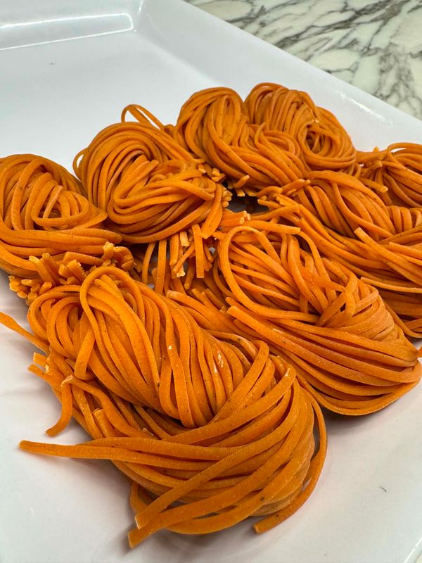 Linguine aux Tomates et au basilic 300g - congelés Linguine aux Tomates et au basilic 300g - congelés