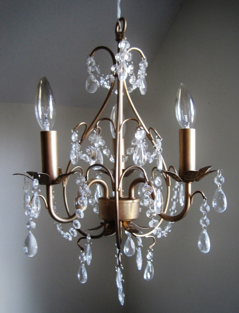Electric Chandelier The Petite