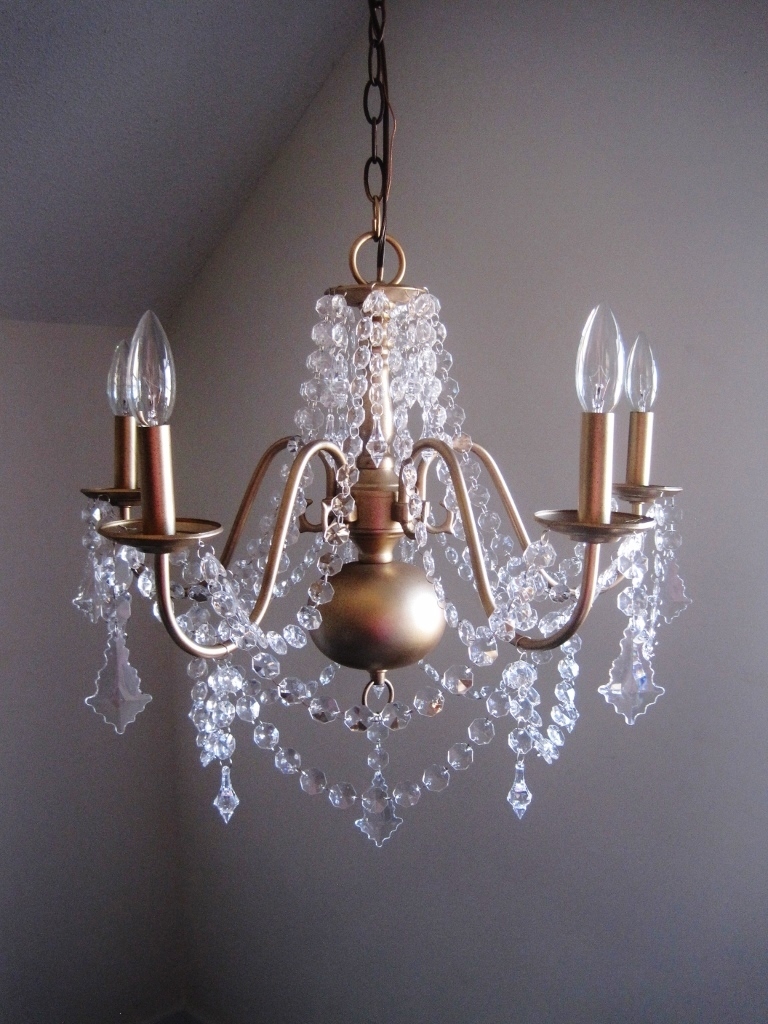 Electric Chandelier The Vintage Glam