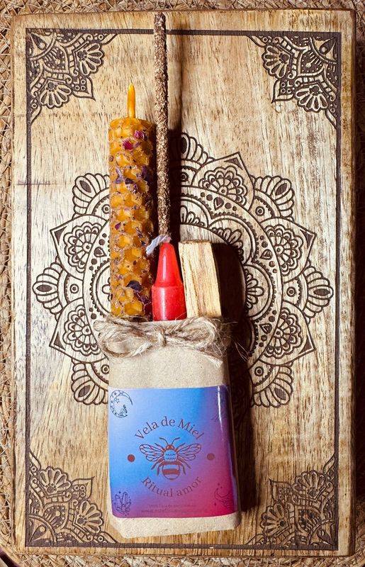 Ritual vela de miel herbolea ritualizada para ayudar en el amor o amor propio