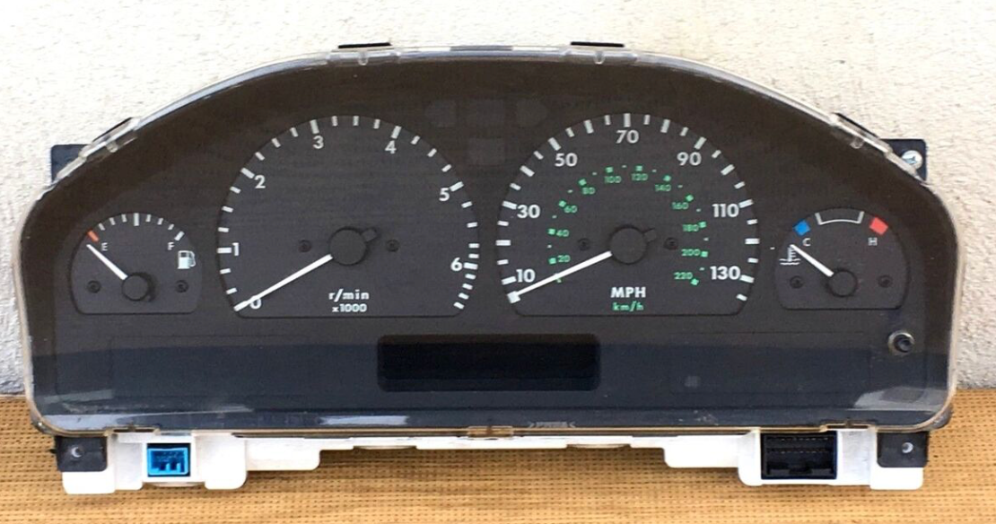 Land Rover Instrument Cluster