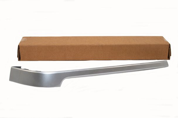 Land Rover Genuine Bumper Side Insert Moulding LR087227 Range Rover 2013 Land Rover Genuine Bumper Side Insert Moulding LR087227 Range Rover 2013