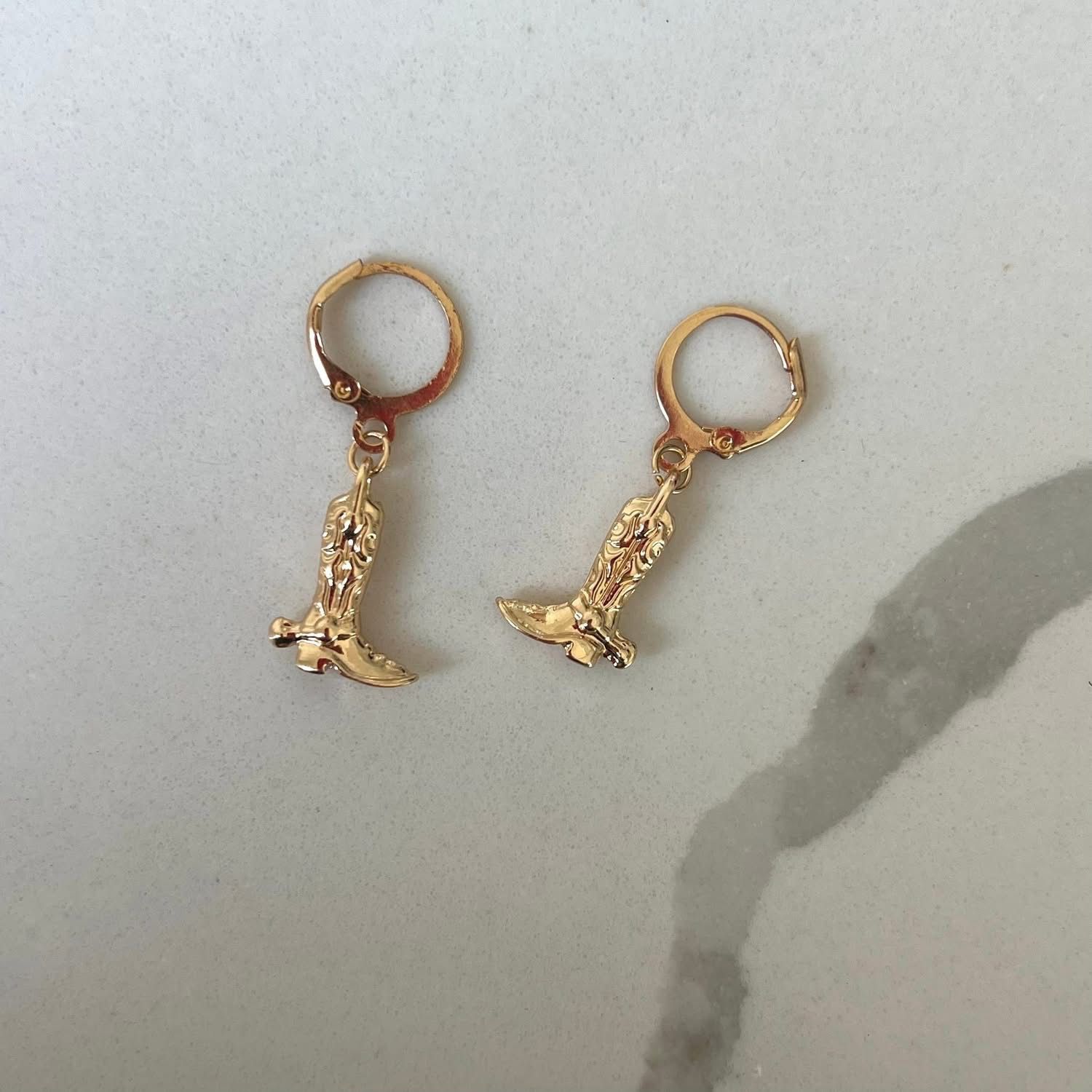 Cowboy / Cowgirl boot hoop earrings - Gold