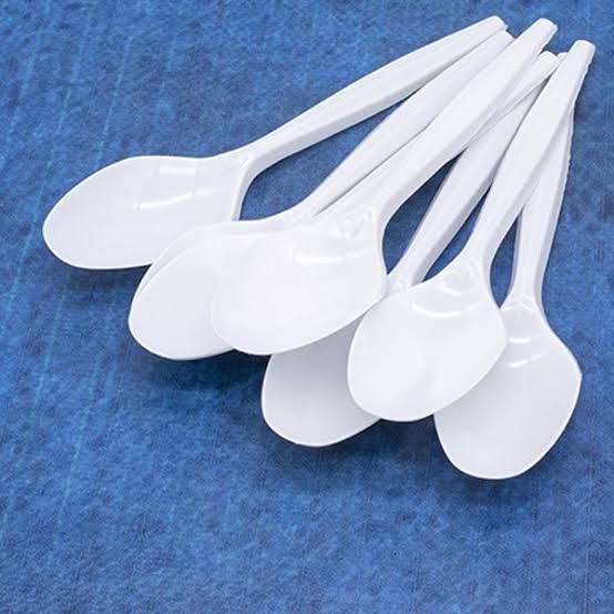 Plastic spoons pack of 250