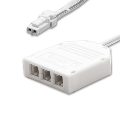 MiniAMP 3-fach Verteiler (1 male-Stecker an 3 female-Buchsen), 30cm, 2-polig, weiß, max. 3,5A