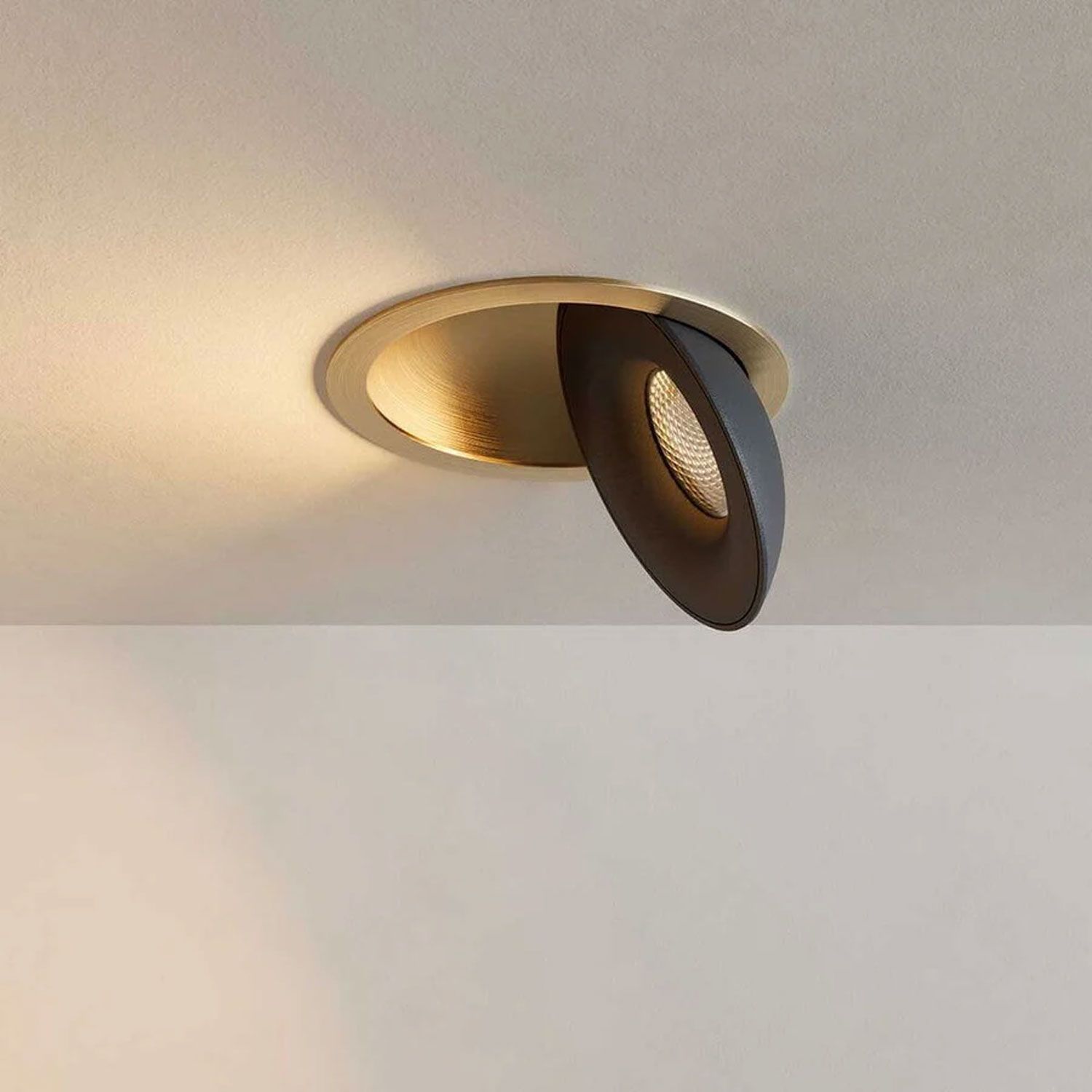 LED Einbauleuchte Sphere gold/schwarz, 2700K, 10W, CRI90, dimmbar