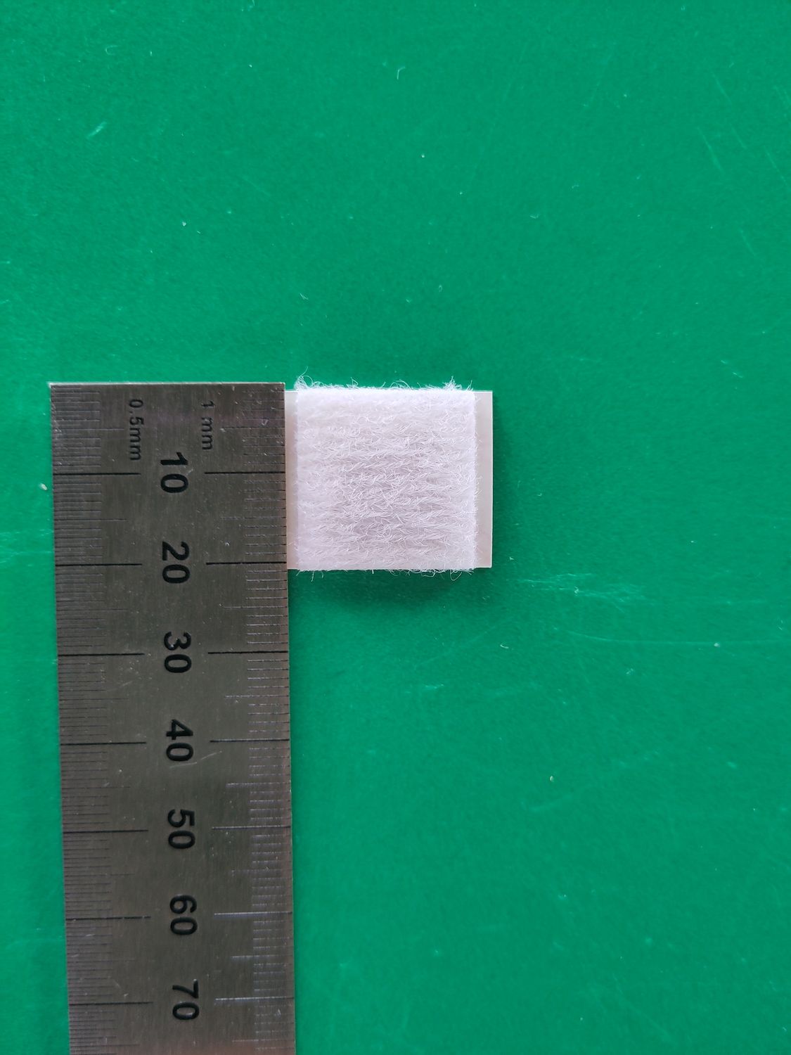 Klettband weiss, Flausch, 20x20mm für Alu-Farbblech