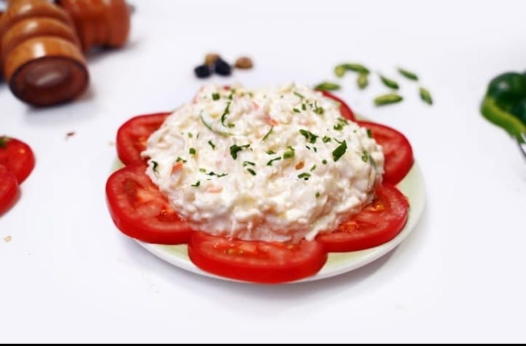 "Corner's Coleslaw at Pizza Corner UAE - Fresh and Creamy Coleslaw with Crunchy Vegetables"