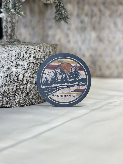 Mt. Rainier WA Circle Magnet