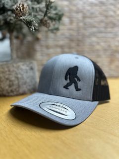 Sasquatch Trucker, Color: Light Grey/Black