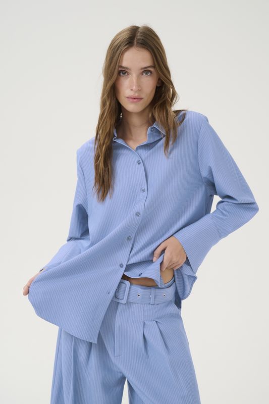 VittaMW shirt - My Essential Wardrobe

