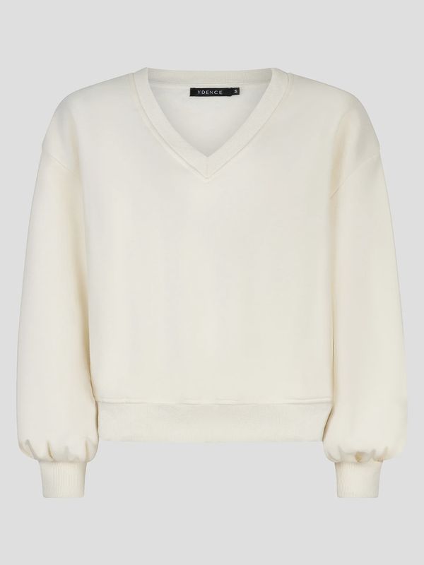 Kyomi sweater