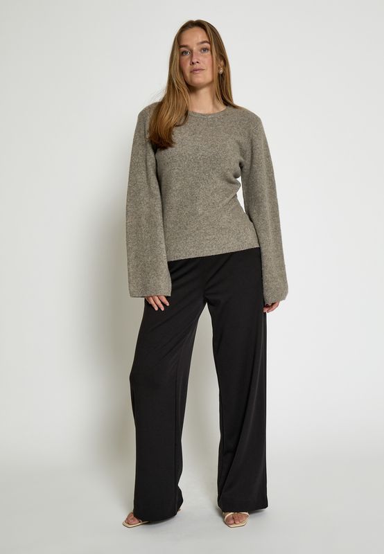 Jennifer knit pullover