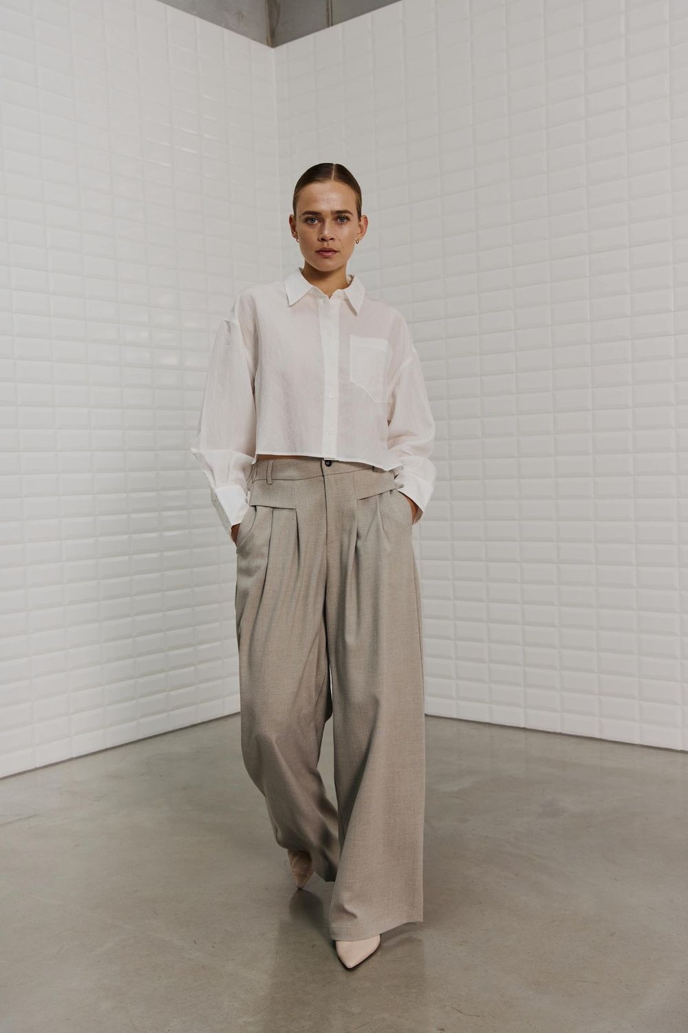 Shorty cropped shirt