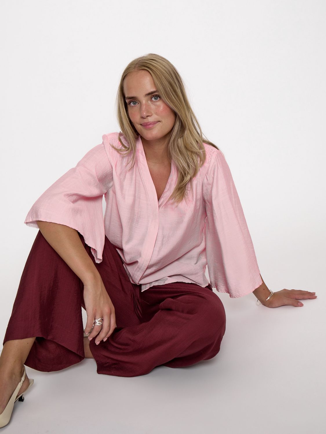 Seria V-neck shirt
