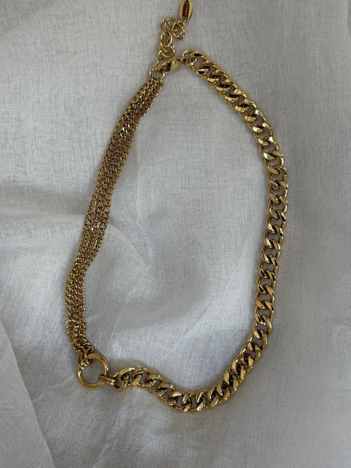 Joelle ketting