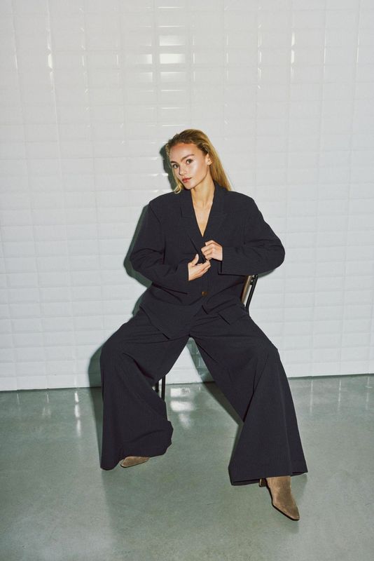 Lily tailored blazer