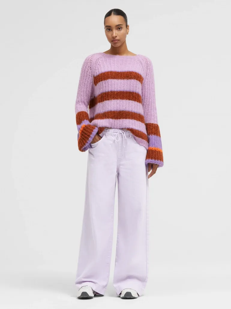 Lilac denim pants
