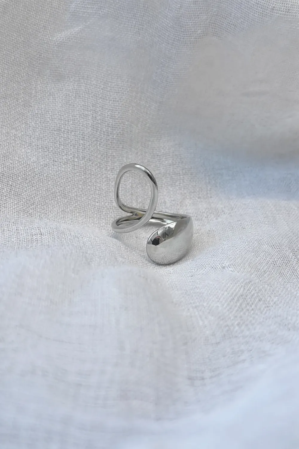Odette ring