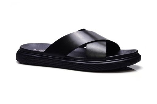 Rioza Sandal, Size: 7