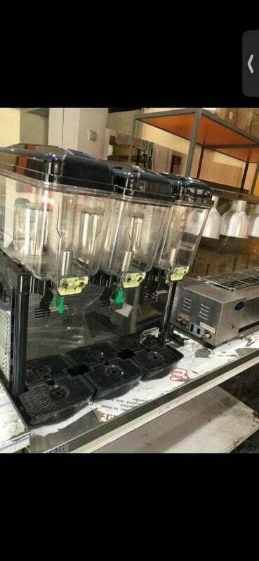 DISTRIBUTEUR DE JUS
