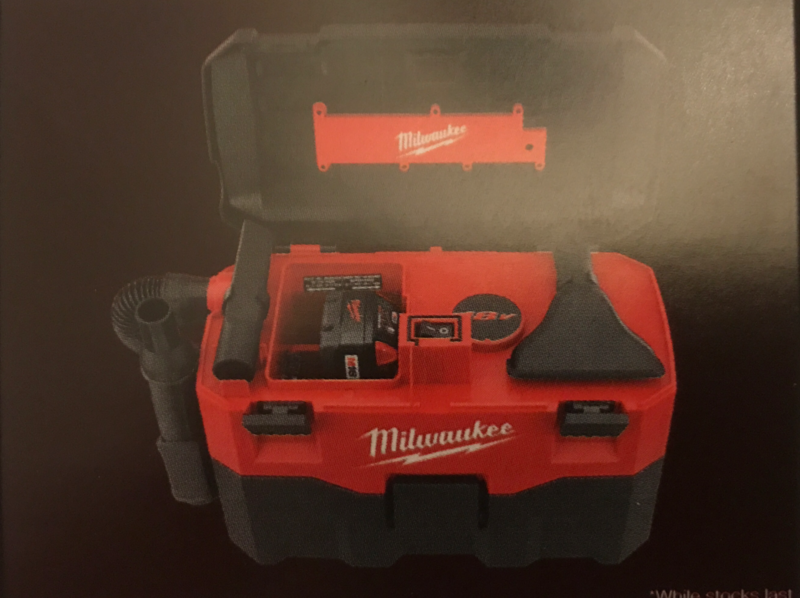Milwaukee M18 Heavy duty 7.5L wet / dry vacuum