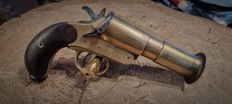 Webley & Scott 1 Inch Brass Very Flare Pistol WW1