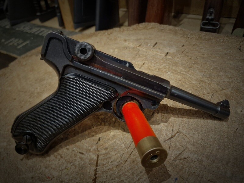 1942 German Luger P08 9mm
