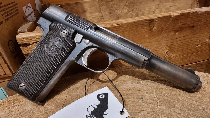 WW2 Spanish Astra Mod 1921 Deactivated Pistol