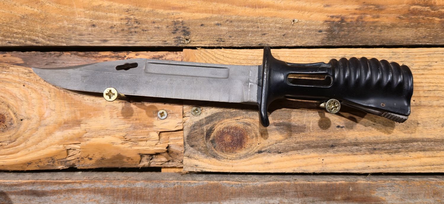 Genuine British Army Issue SA80 Rifle Bayonet Genuine British Army Issue SA80 Rifle Bayonet