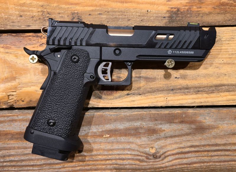 S/H KLI John Wick 4 Pit viper 4.5mm BB CO2 Air Pistol