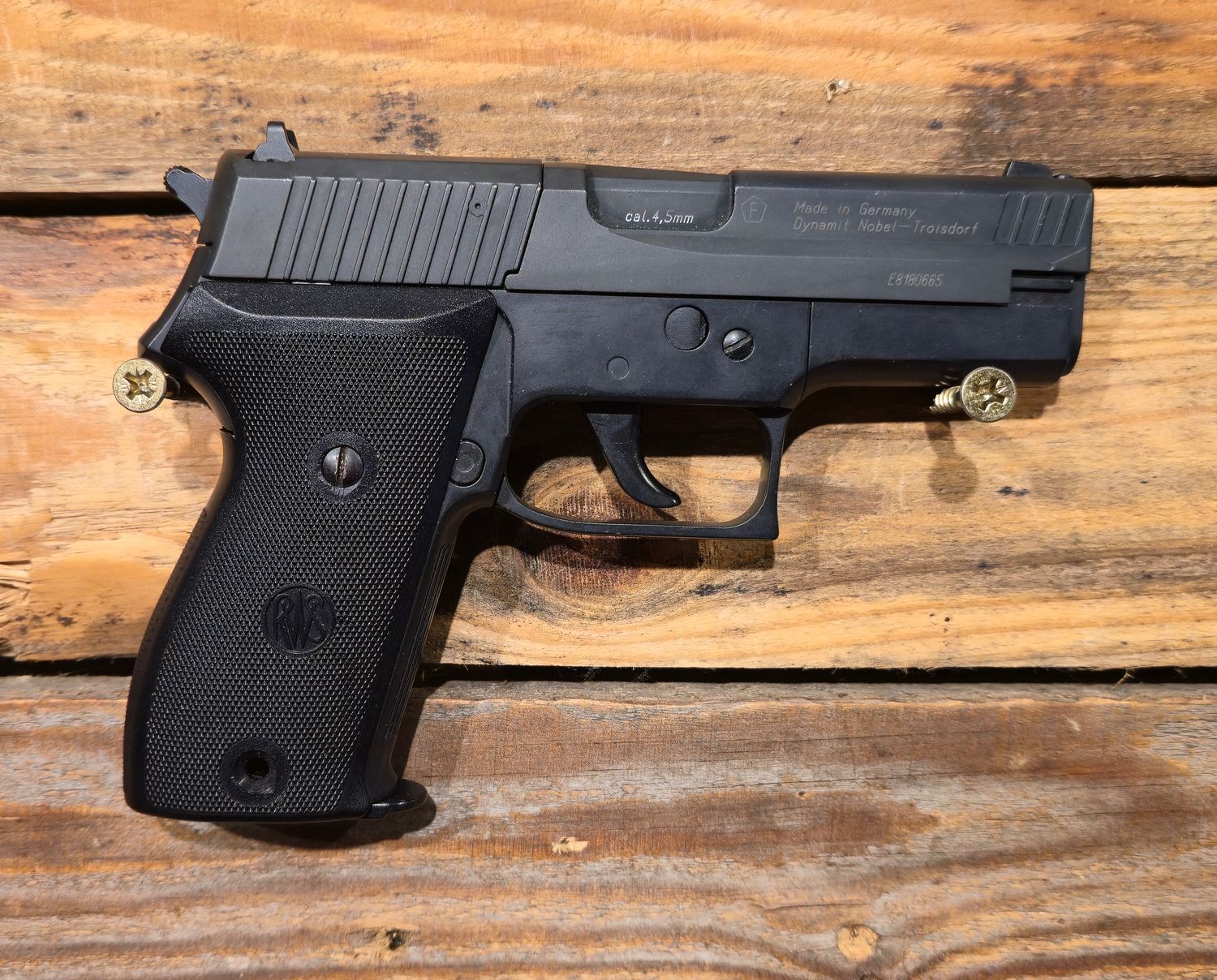 S/H RWS C225 .177 Air Pistol