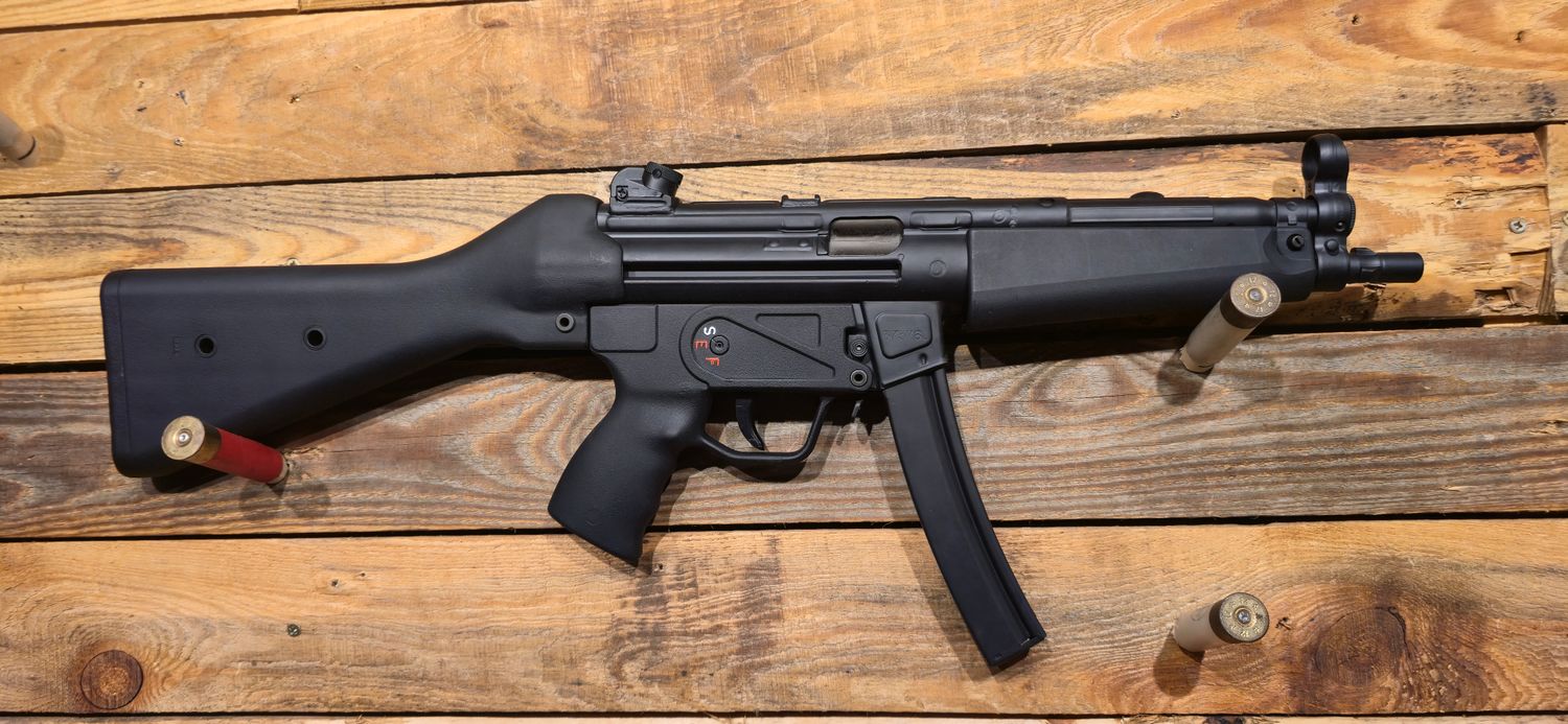 S/H H&K MP5 9mm Semi Auto SMG S/H H&K MP5 9mm Semi Auto SMG