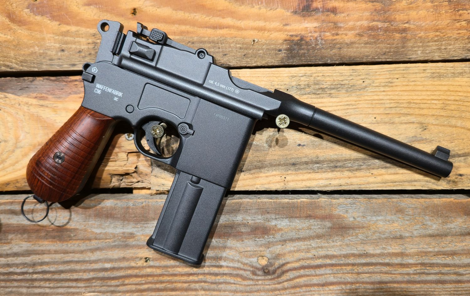 S/H Umarex Legends C96 FM Broomhandle Mauser 4.5mm BB Air Pistol S/H Umarex Legends C96 FM Broomhandle Mauser 4.5mm BB Air Pistol
