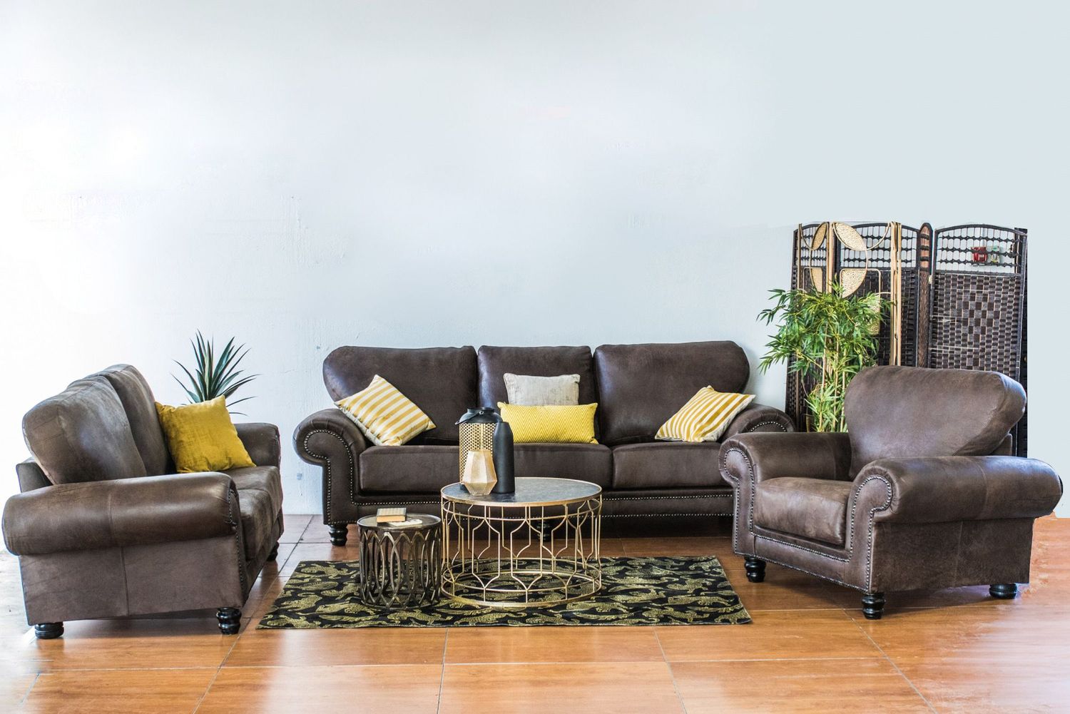 Mondial 1 seater Couch in Fullgrain Leather